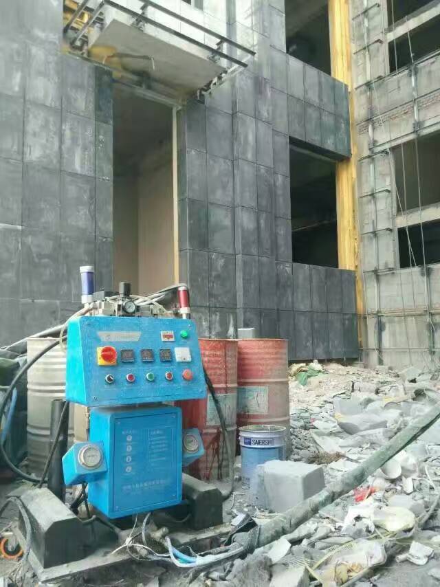 外墻聚氨酯噴涂保溫(圖1) 外墻聚氨酯噴涂保溫