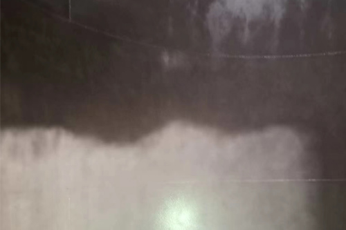 聚脲涂料化工儲罐內(nèi)外壁防腐施工專用噴涂設(shè)備(圖5) 聚脲涂料化工儲罐內(nèi)外壁防腐案例