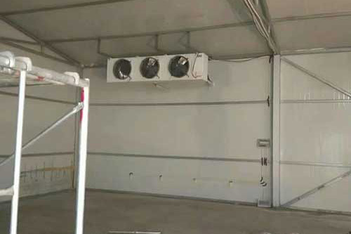 聚氨酯噴涂冷庫保溫保冷施工專用設備(圖4) 聚氨酯噴涂冷庫保溫保冷施工案例