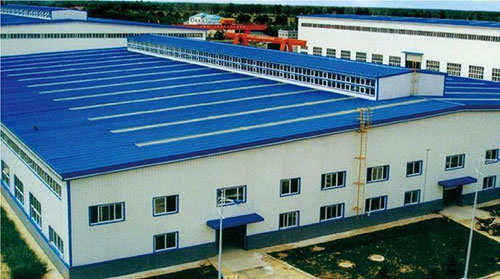 鋼構彩鋼瓦防腐防水聚脲材料噴涂機(圖2) 鋼構彩鋼瓦防腐防水聚脲材料噴涂